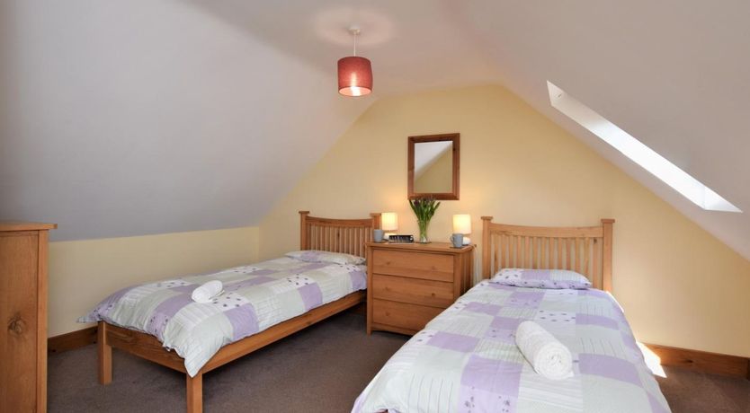 Photo of 2 Bed in Mold