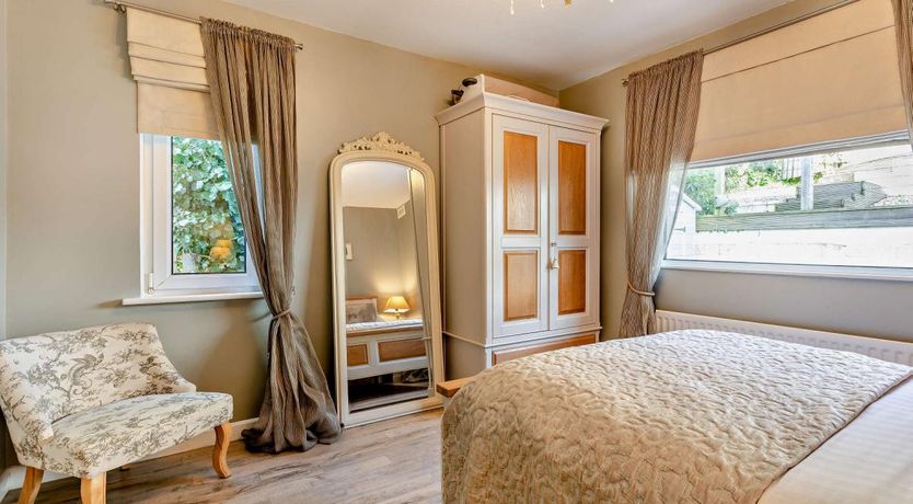 Photo of 3 Bed in Combe Martin