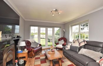 in Druridge Bay (36925) Holiday Cottage