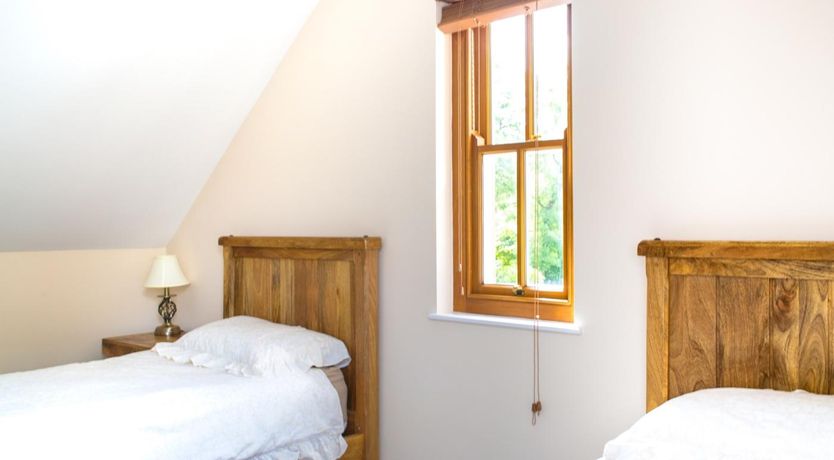 Photo of 2 Bed in Narberth