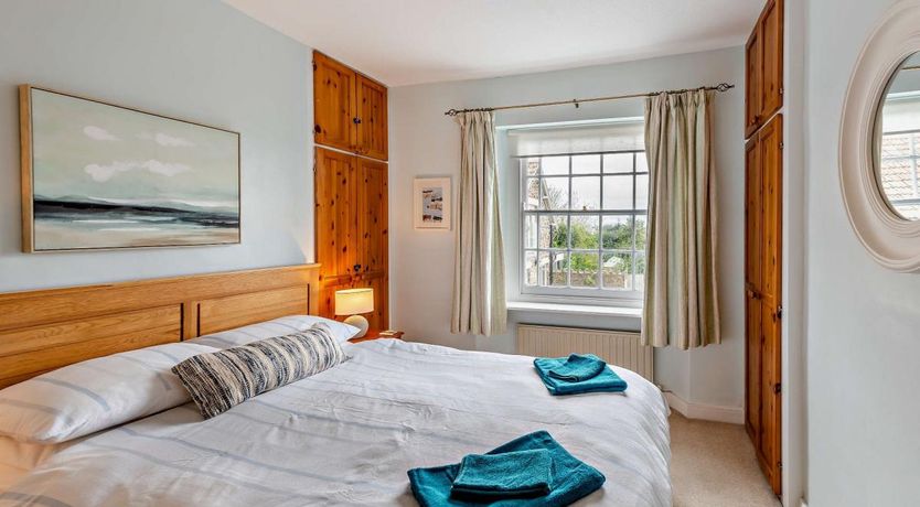 Photo of 3 Bed in Appledore