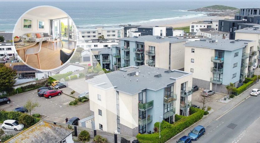 Photo of 2 Bed in Newquay