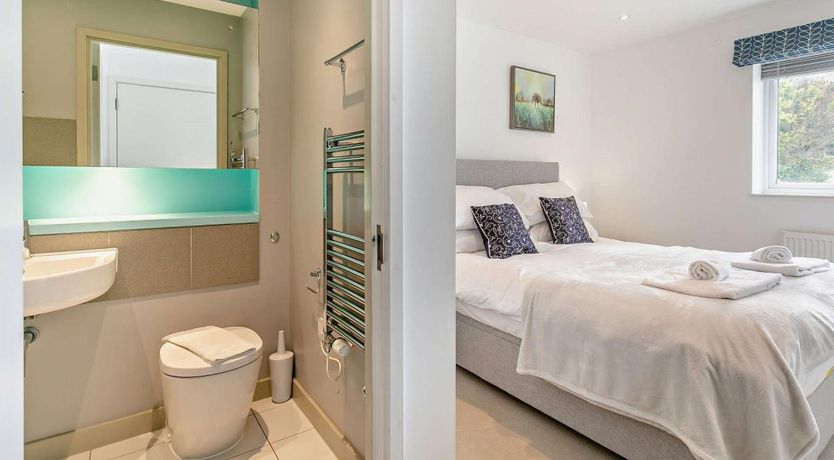 Photo of 2 Bed in Newquay