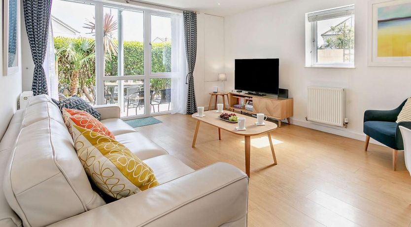 Photo of 2 Bed in Newquay