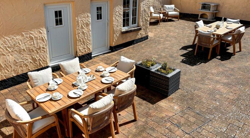 Photo of 2 Bed in Cury Cross Lanes