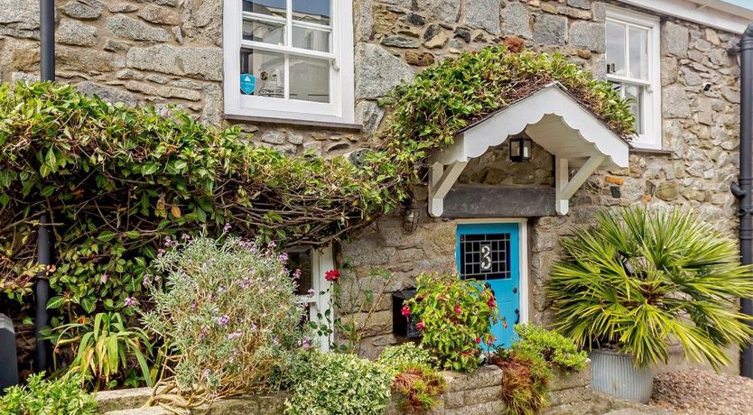 Photo of 2 Bed in Y Felinheli