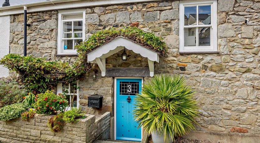 Photo of 2 Bed in Y Felinheli