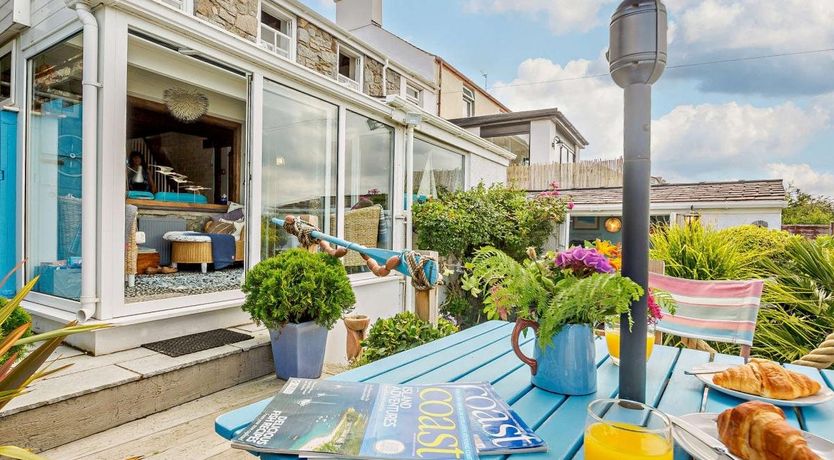 Photo of 2 Bed in Y Felinheli