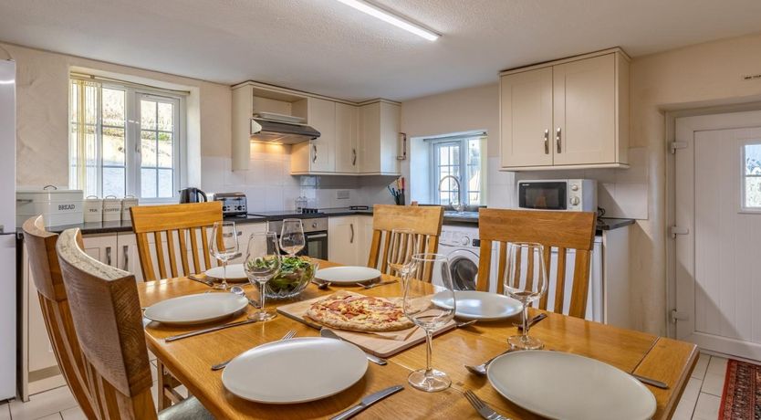 Photo of 3 Bed in Helston