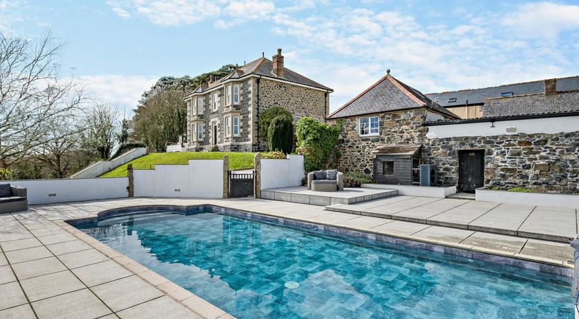 Photo of in Mullion Cove  (41380)