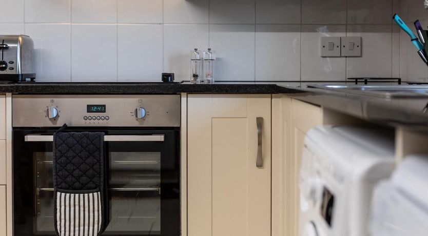 Photo of 3 Bed in Cury Cross Lanes