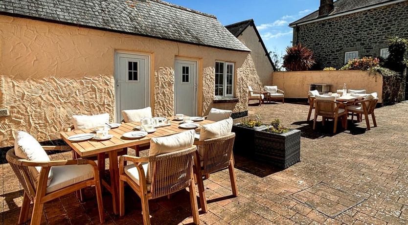 Photo of 3 Bed in Cury Cross Lanes