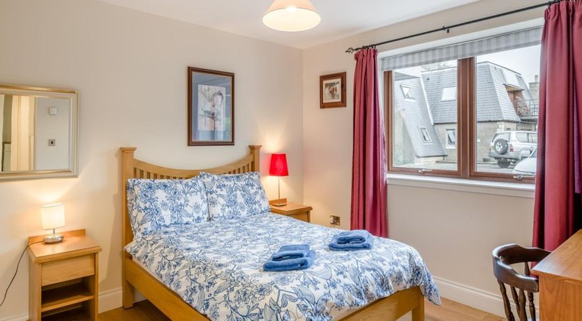Photo of 3 Bed in Linlithgow