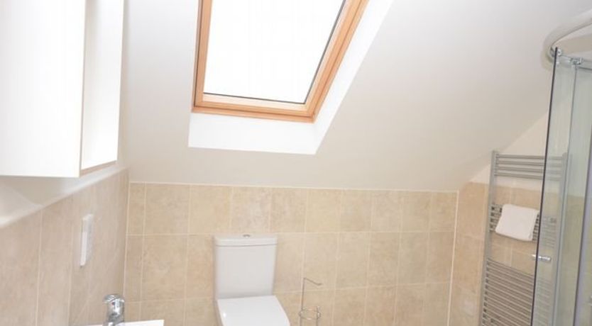 Photo of 3 Bed in Linlithgow