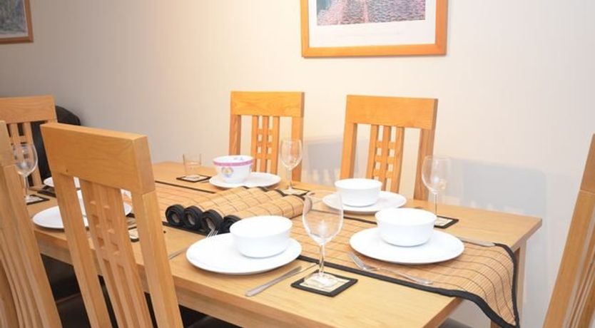 Photo of 3 Bed in Linlithgow