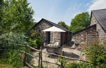 1 Bed in Crickhowell Holiday Cottage