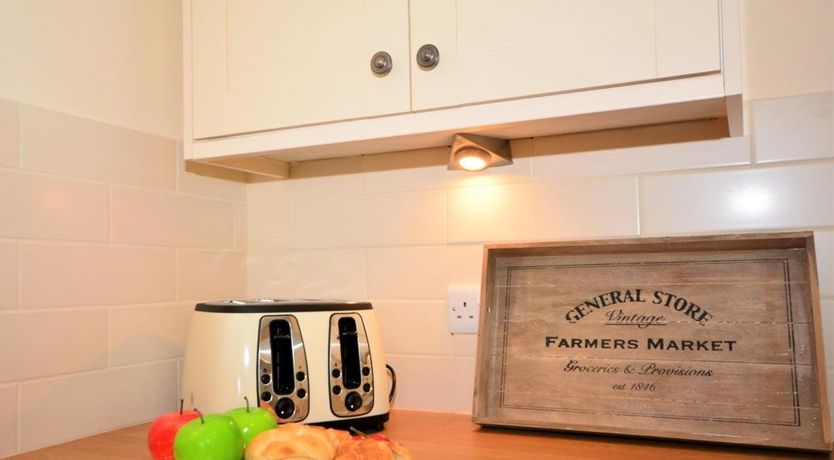 Photo of 1 Bed in Dalwood