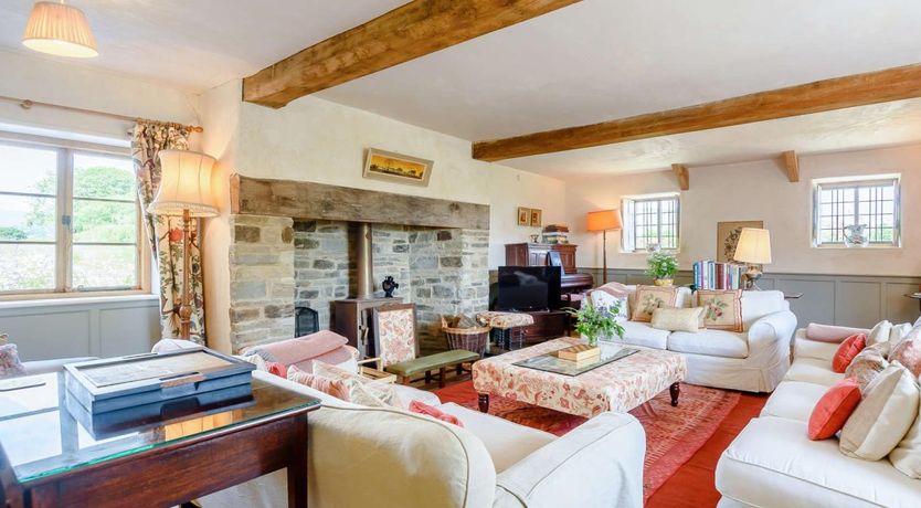 Photo of 6 Bed in Presteigne