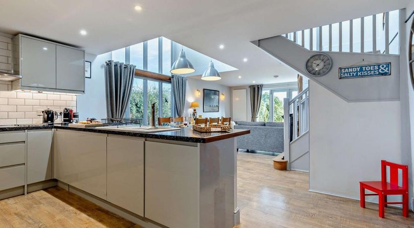 Photo of 3 Bed in Winterton-on-Sea