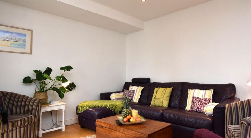 Photo of 3 Bed in Bude