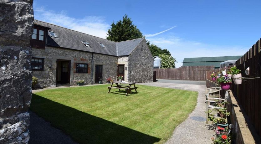 Photo of in Caerwys (41657)