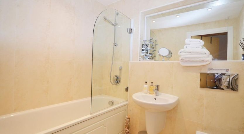 Photo of 2 Bed in Thurlestone Sands