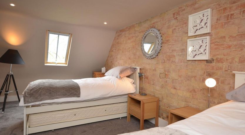 Photo of 2 Bed in Alford