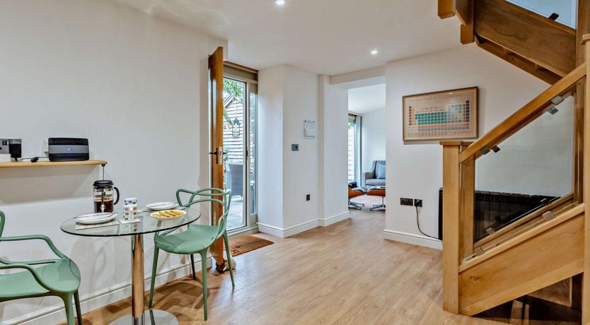 Photo of 1 Bed in Langport