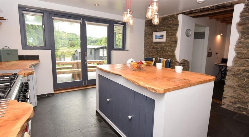 Photo of 3 Bed in Egloshayle