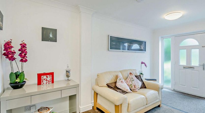 Photo of 2 Bed in Stratford-upon-Avon