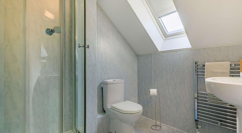 Photo of 3 Bed in Watchet