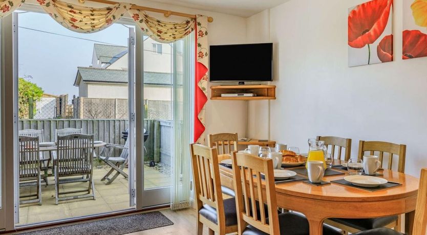 Photo of 3 Bed in Watchet