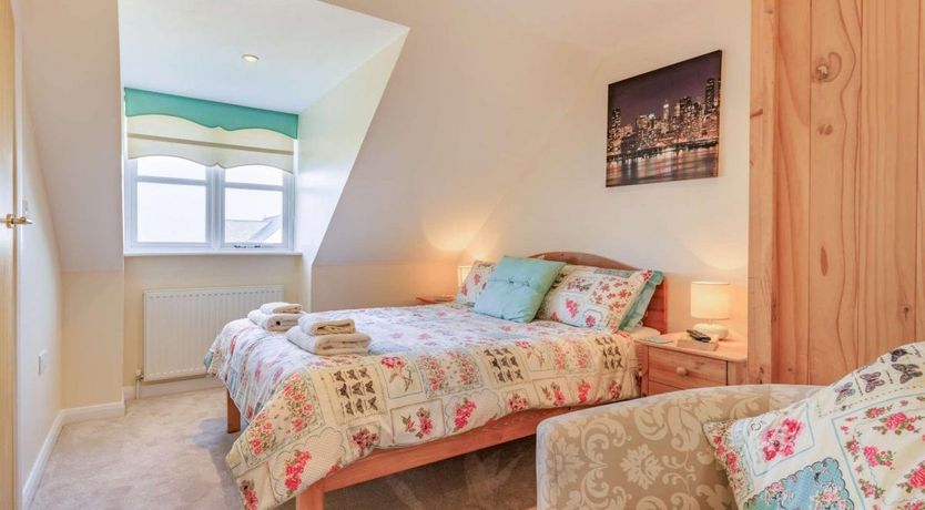 Photo of 3 Bed in Watchet