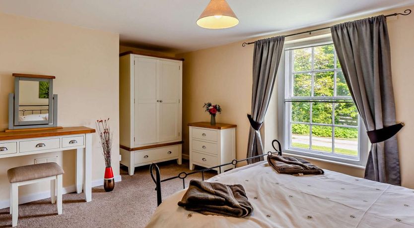 Photo of 2 Bed in Northam