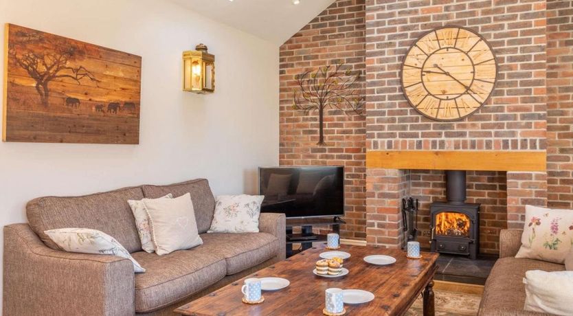 Photo of 4 Bed in Sydling St. Nicholas