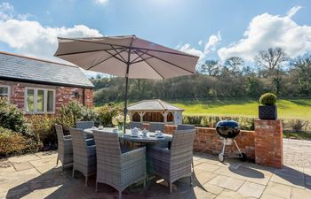4 Bed in Dorchester Holiday Cottage