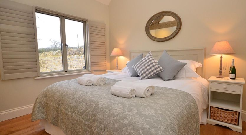 Photo of 2 Bed in Sherborne