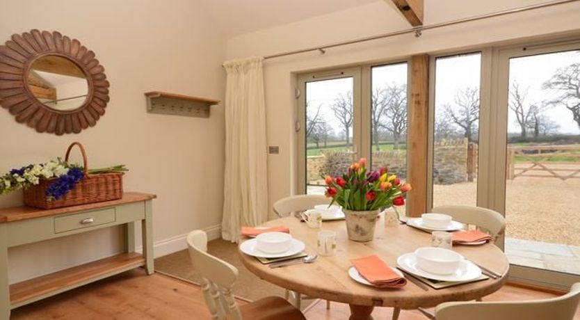 Photo of 2 Bed in Ryme Intrinseca