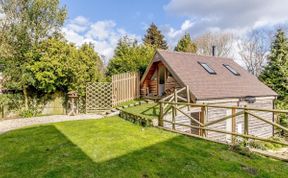 Photo of Log Cabin in Worcestershire