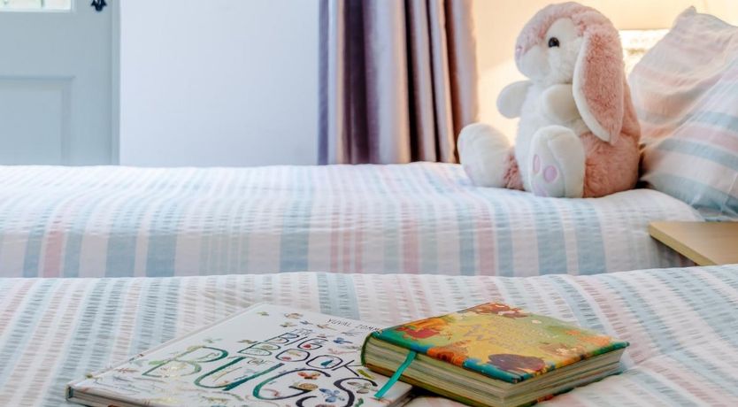 Photo of 2 Bed in Ashton under Hill