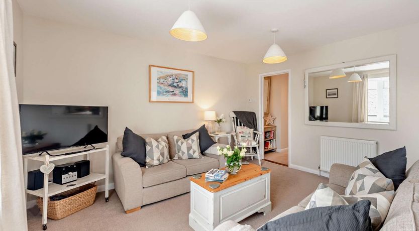 Photo of 3 Bed in Appledore