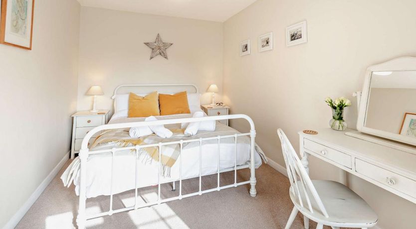 Photo of 3 Bed in Appledore