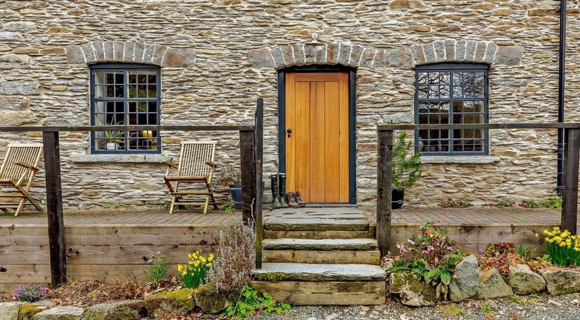 Photo of 3 Bed in Cwmdauddwr