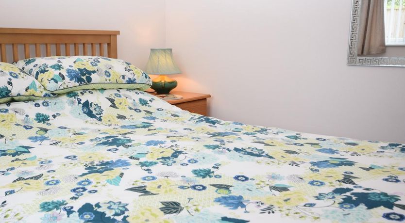 Photo of 1 Bed in Par-