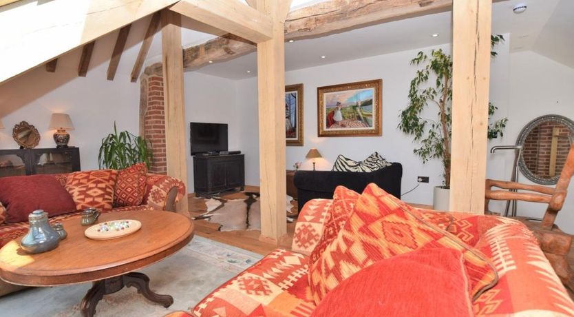 Photo of 2 Bed in Higher Ansty