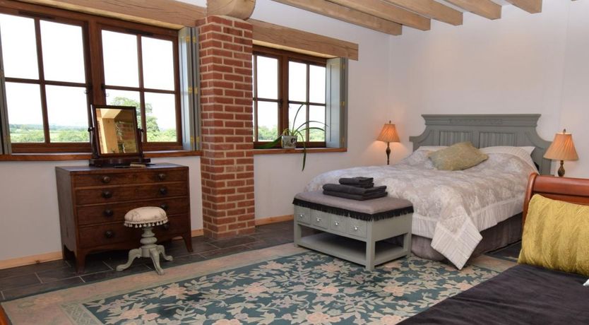 Photo of 2 Bed in Higher Ansty