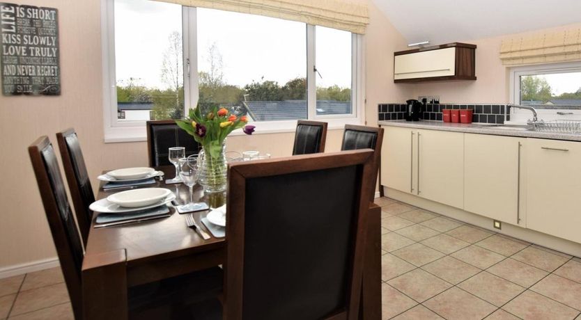 Photo of 3 Bed in Tydd St Giles