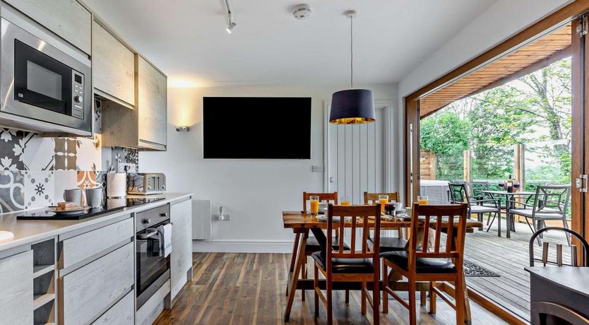 Photo of 2 Bed in Westward Ho