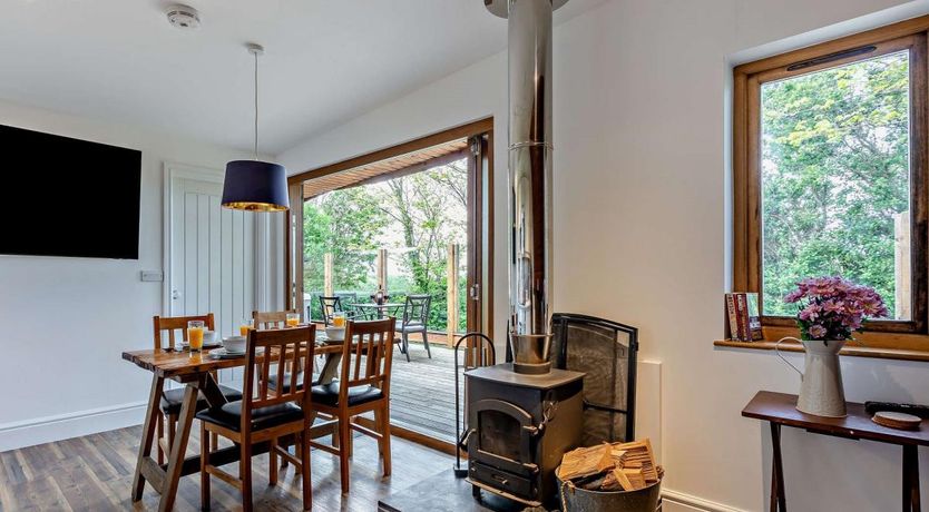 Photo of 2 Bed in Westward Ho