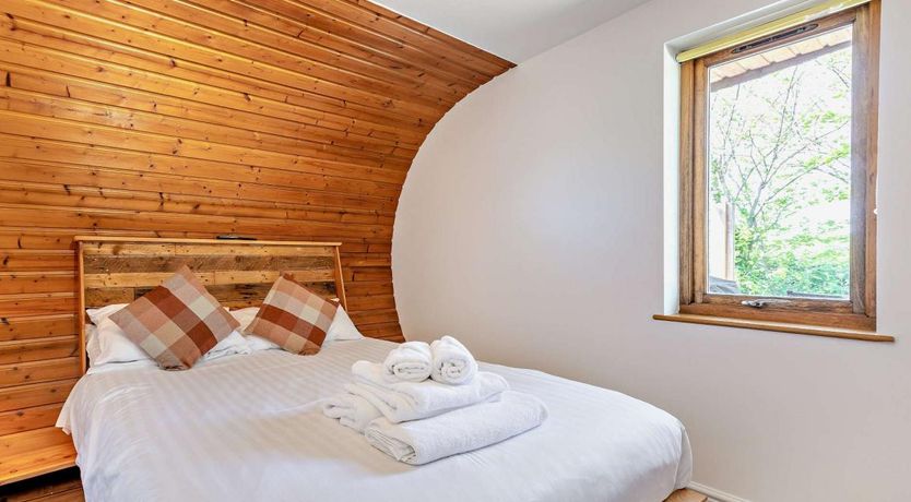 Photo of 2 Bed in Westward Ho